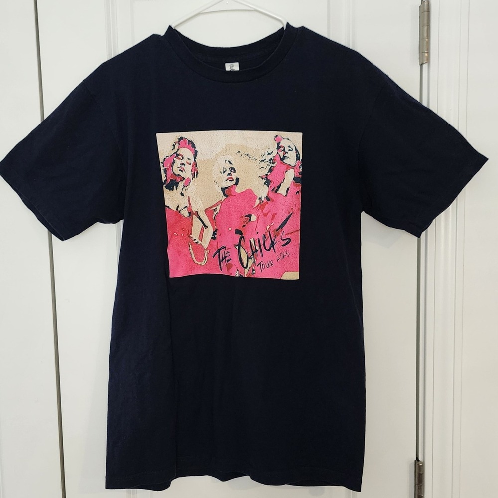 The Chicks Tour 2023 T-Shirt Band Tee Concert Graphic Print Medium